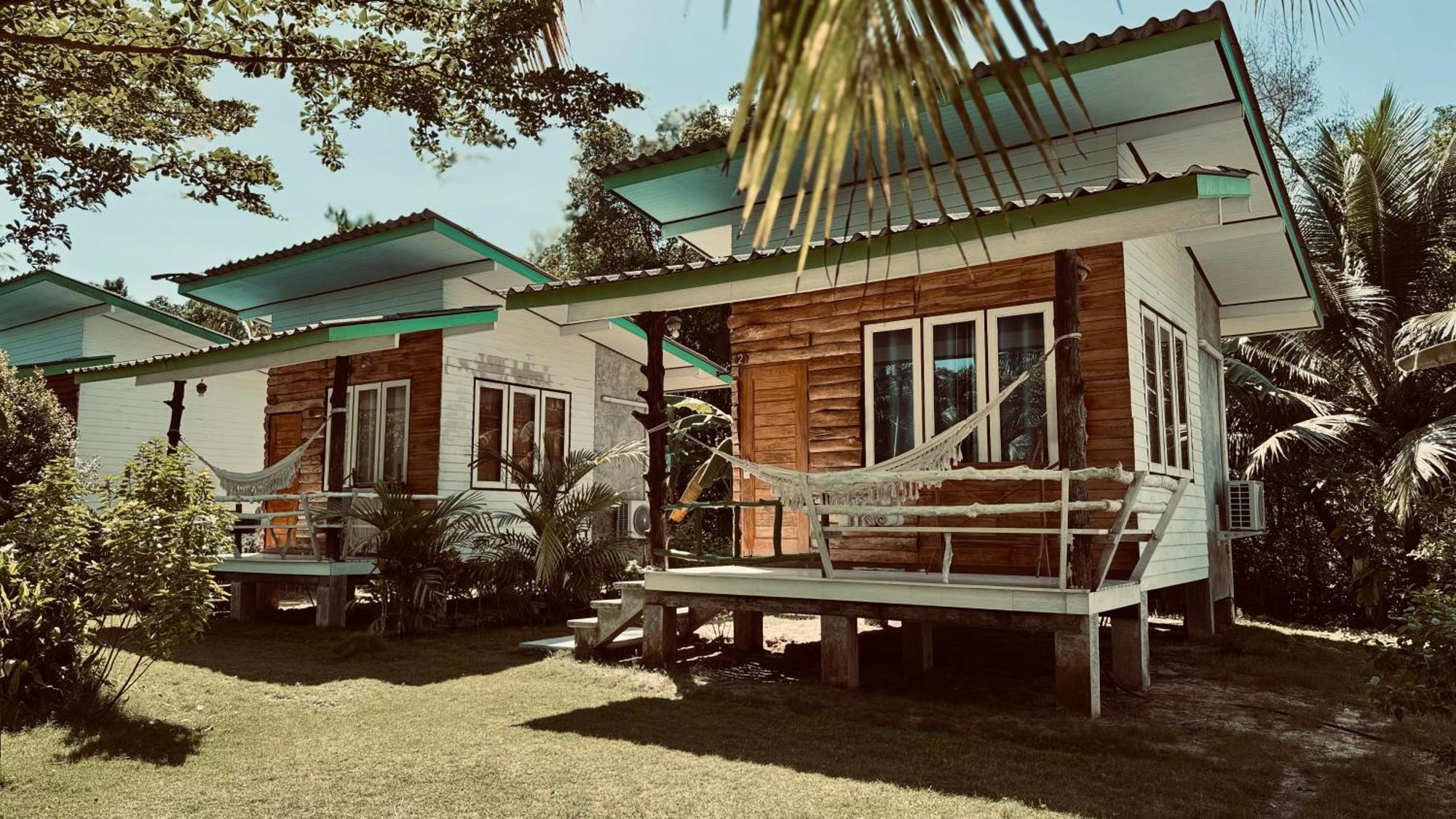 Suan Maprao Ko Kut Resort Exterior foto